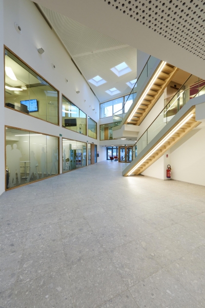 AILE 1000 CLINIQUE SAINT PIERRE